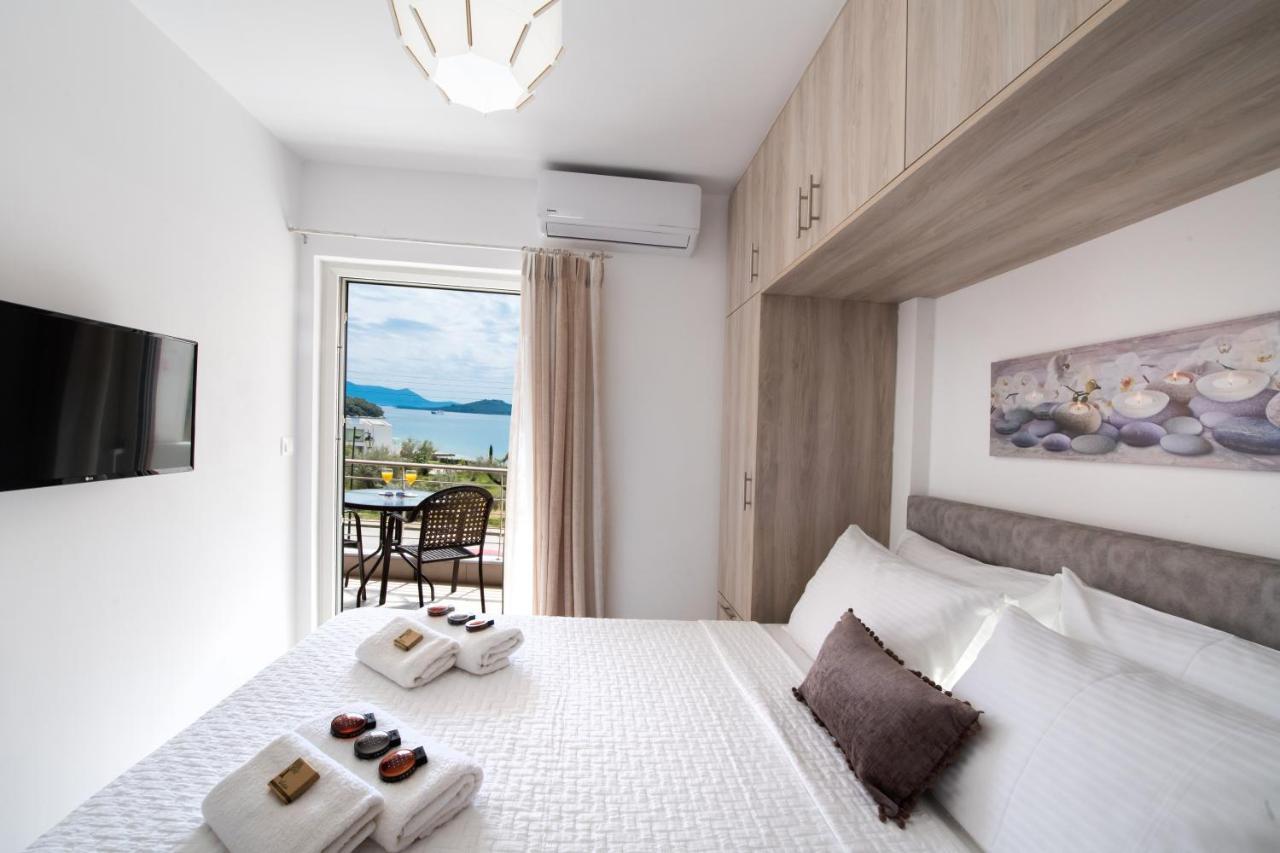 Mpm Apartment Perigiali Nydri  Ngoại thất bức ảnh