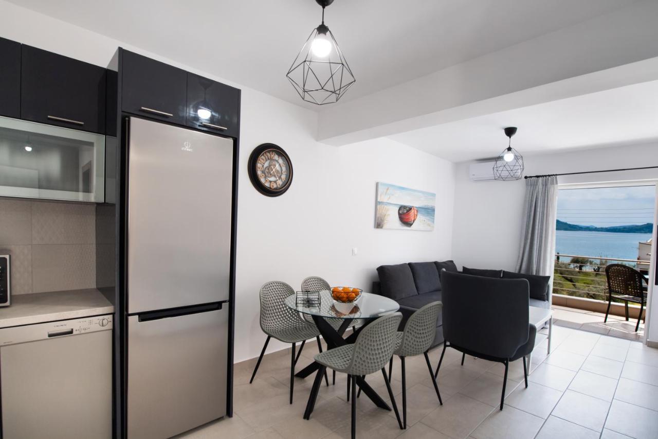 Mpm Apartment Perigiali Nydri  Ngoại thất bức ảnh
